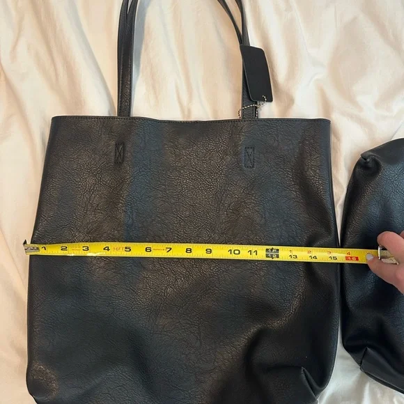 Roolee “The Icon Handbag” in Black Tote Purse - Picture 10 of 16